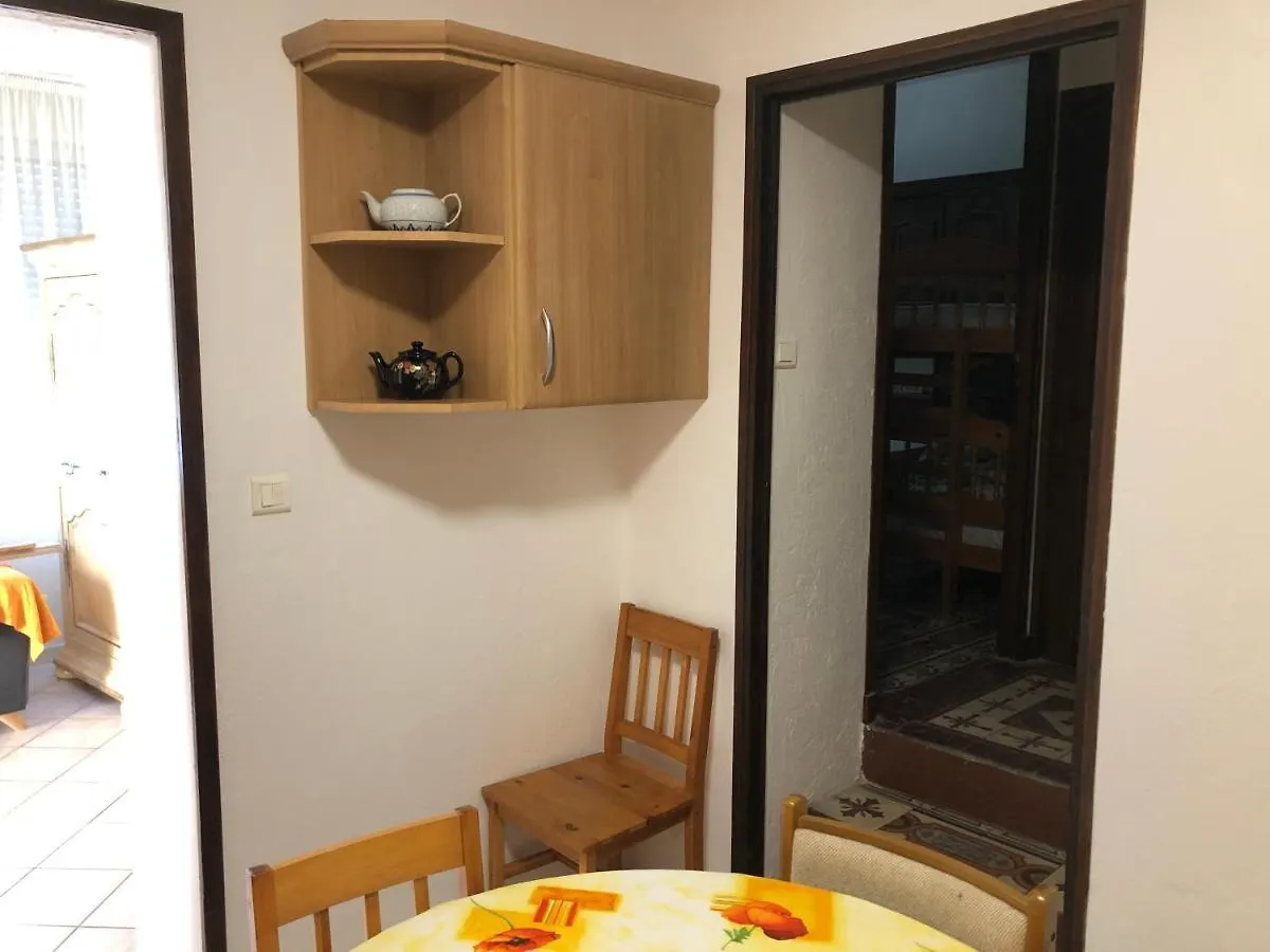 Apartment Appartement Dans Grande Maison Prive Climatise Ollioules