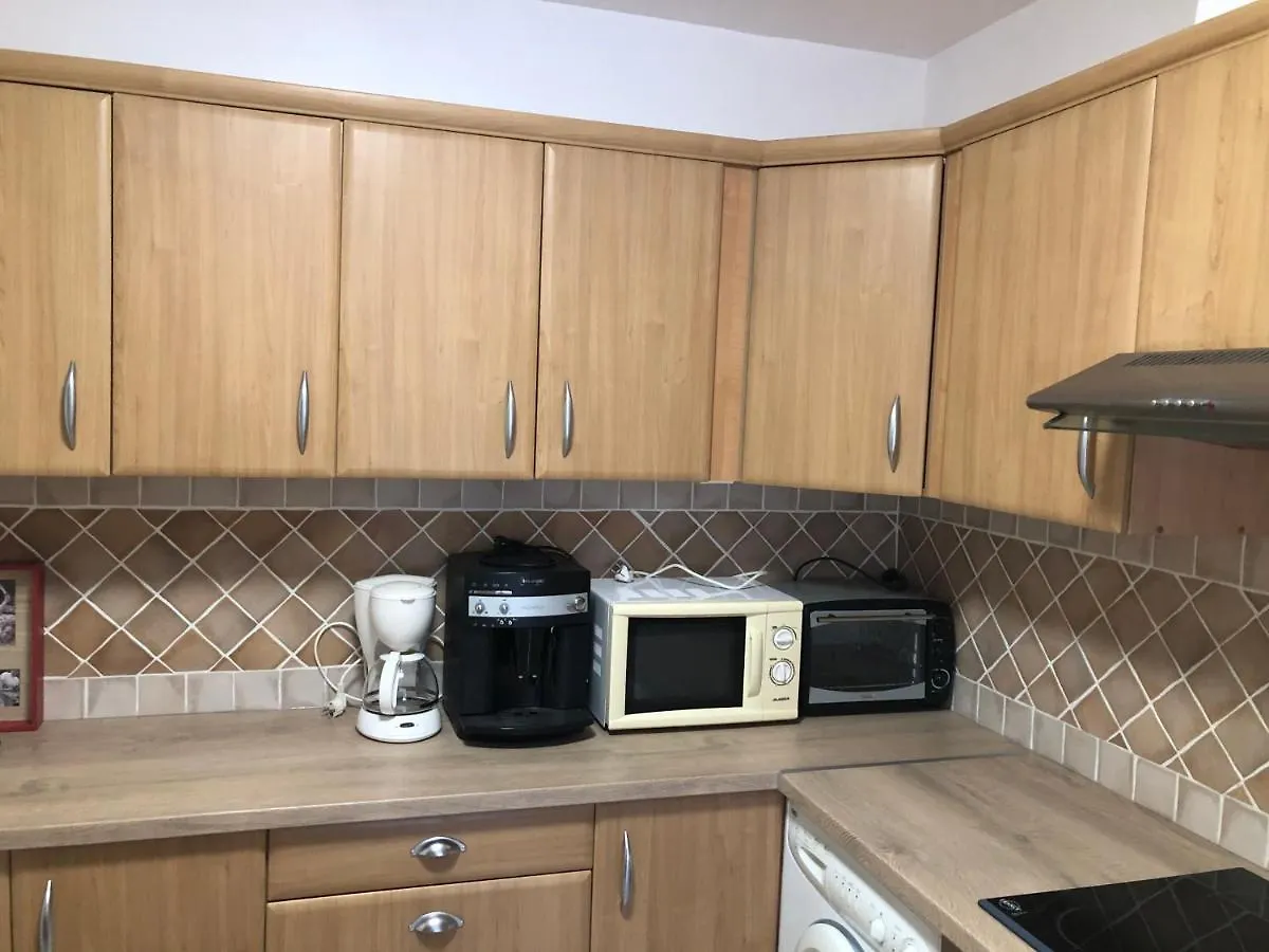 Appartement Dans Grande Maison Prive Climatise Ollioules Apartment