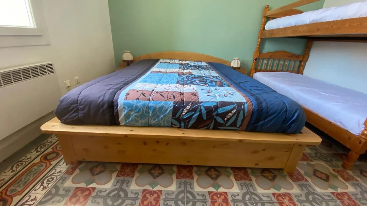 Appartement Dans Grande Maison Prive Climatise Ollioules Apartment